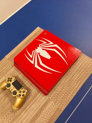 Consola PS4 Edición Limitada Spiderman