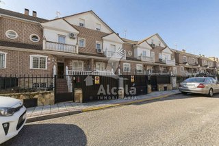 Casa adosada en venta en Vallehermoso en Azuqueca de Henares