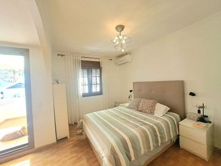 Casa adosada en venta en Zona Sohail en Fuengirola