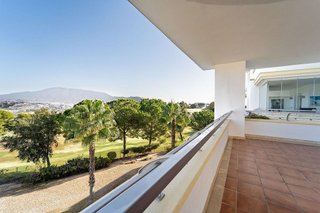 Piso en venta en La Cala Golf - Lagar Martell en Mijas