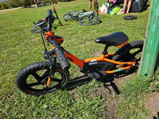 KTM Stacyc 16 Bicicleta Moto Infantil Eléctrica