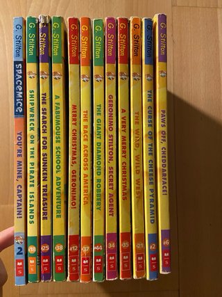 12 libros de Geronimo Stilton en ingles