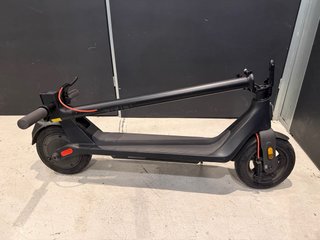 Patinete eléctrico Xiaomi 4 Lite 2da Gen