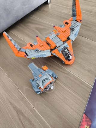 LEGO 76107 y 76102 Marvel Super Heroes