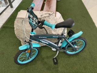Bicicleta infantil azul y gris