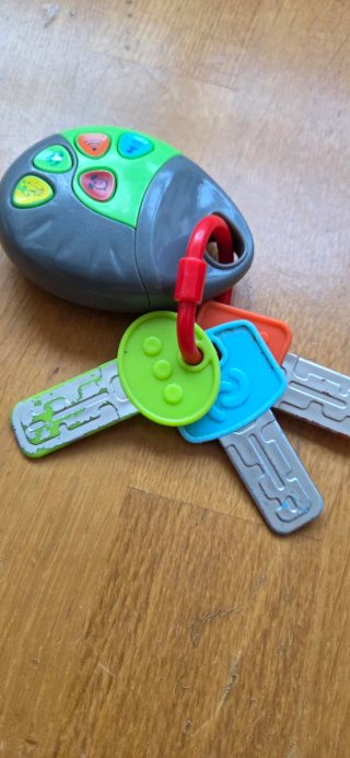 Juego de llaves infantiles con sonidos