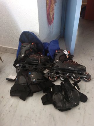 Patines en línea con bolso y protecciones