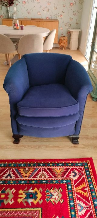 2 Butacas azul cobalto estilo Chesterfield