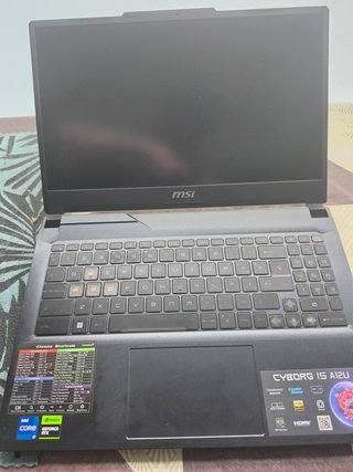 Portátil Gaming MSI i7 RTX 3050 144Hz