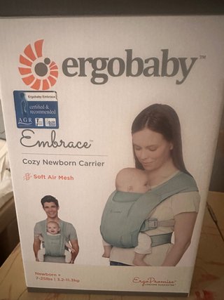 Mochila Ergobaby Embrace Recién Nacido