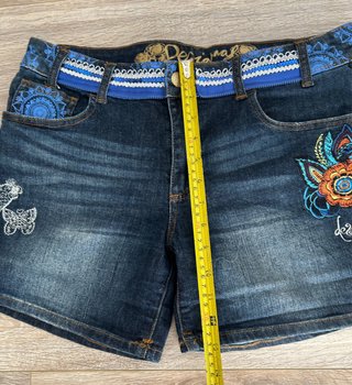 Pantalón corto Desigual Talla 38