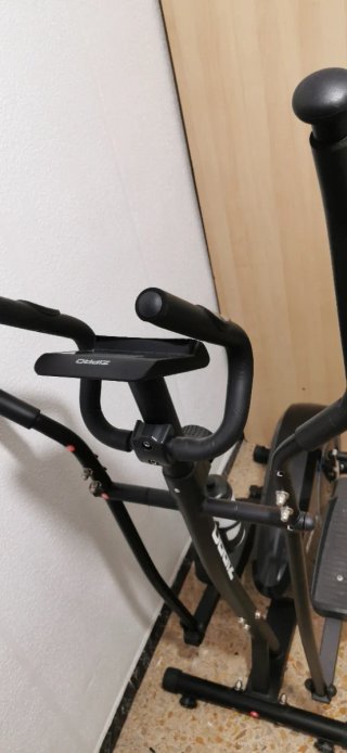 Bicicle elíptica con poco uso.
