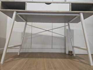 Mesa Escritorio Madera y Metal + silla