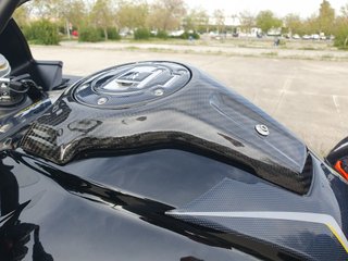 BMW S1000XR Triple Black K49