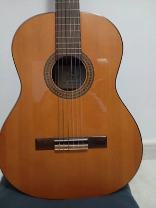 Guitarra Española Admira Paloma S +funda acolchada