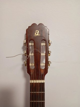 Guitarra Española Admira Paloma S +funda acolchada