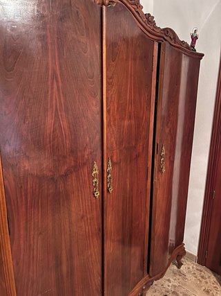 Armario antiguo señorial 4 puertas con espejo