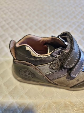 Zapatos Biomecanics Talla 21