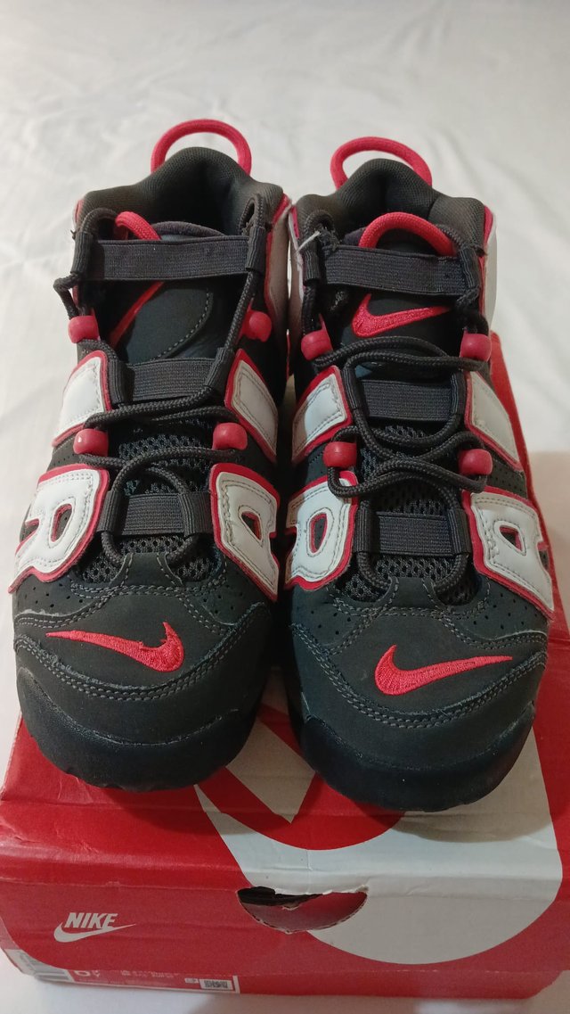 Nike Air Uptempo + regalo