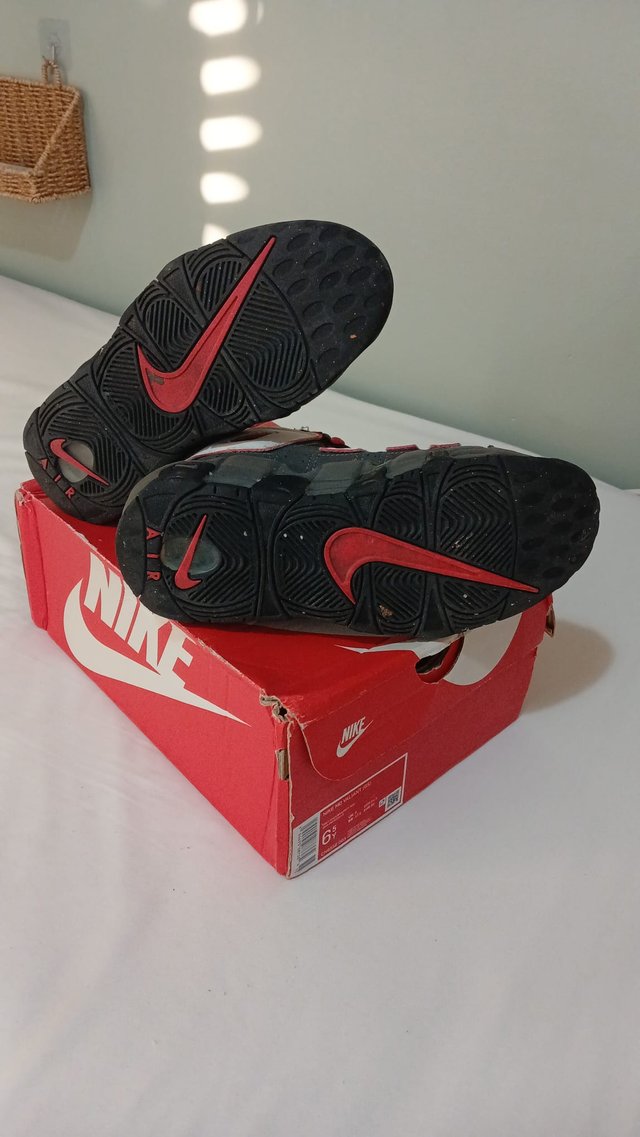 Nike Air Uptempo + regalo