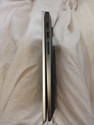 Portátil Ryzen 7 16GB RAM 512GB SSD 14 IPS