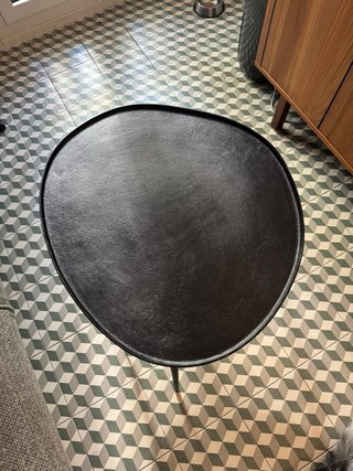 Mesa auxiliar / centro Zara Home negra metal