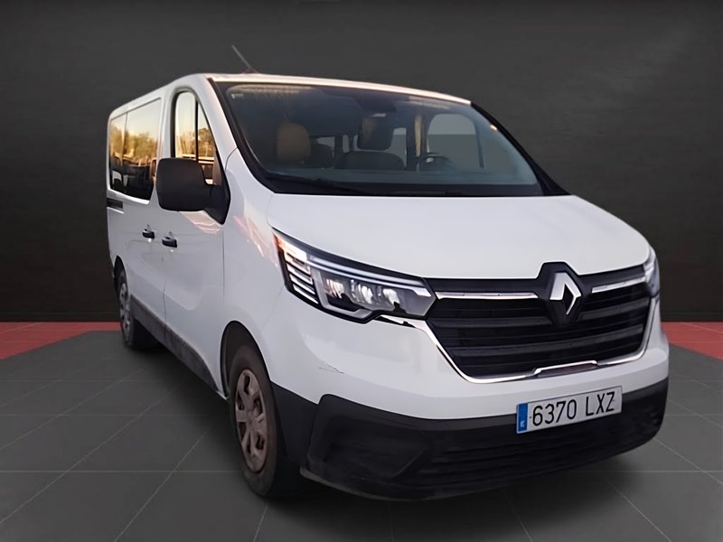 Renault Trafic 2022, foto 3