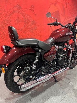 Royal Enfield Meteor 350