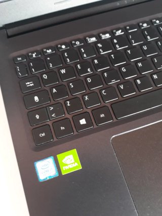 Ordenador portátil acer I7 512GB