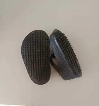 Zapatos negros para muñeca grande