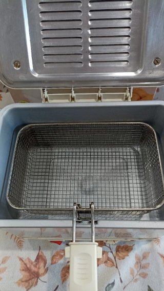Freidora eléctrica Ufesa F745