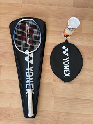 Raqueta Bádminton Yonex Nanoflare + 2 Fundas