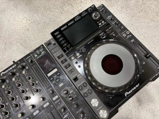 2x Pioneer CDJ-2000 Nexus + DJM-900 Nexus