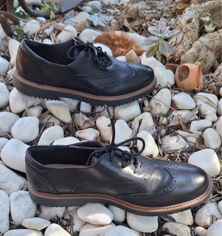 Zapatos Clarks Negros Brogue