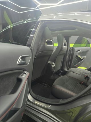 Mercedes-Benz Clase CLA 200d AMG LINE