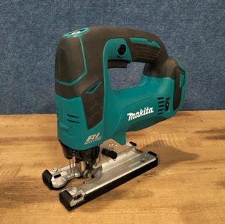 Sierra de calar Makita DJV182 18V 135 mm