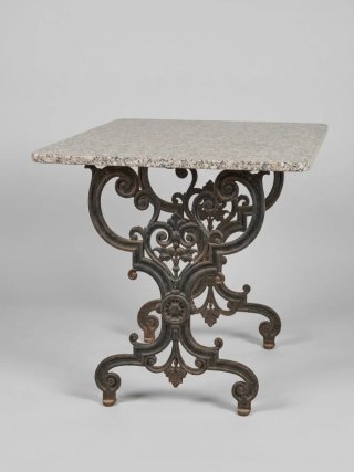 Mesa de forja y mármol