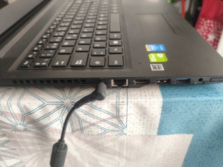 Lenovo Ideapad 100-15IBD Portátil