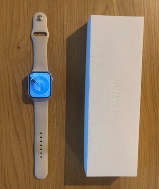 Apple Watch Series 9 GPS + Cellular 41mm