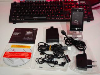 LG KS20 Completo con Caja y Accesorios