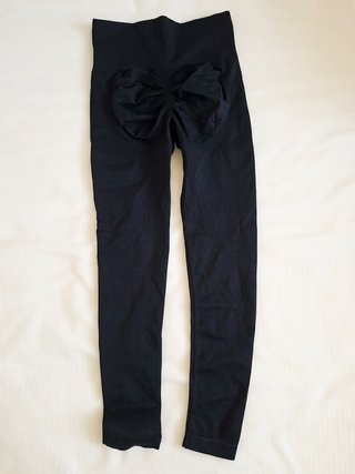 Lote Ropa Deportiva Mujer (Puma, Adidas, Zara)