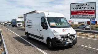 Mitsubishi Canter 2020