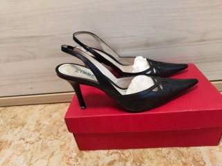 Zapatos de tacón Wonders negros talla 39