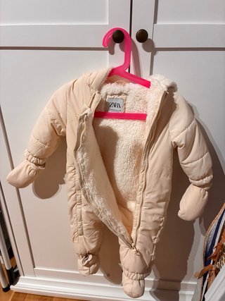 Buzo nieve Zara 6-9 meses