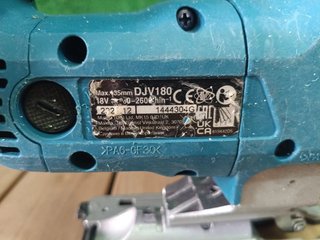 Makita Sierra de calar LXT DJV180