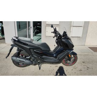 KYMCO Super Dink 125i   (modelo actual) KYMCO SUPER DINK GT 125 E5+ 2025 2025
