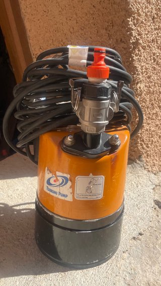 Bomba Sumergible Tsurumi HS2.4S Profesional
