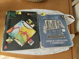 Vendo libros de 1 bachillerato de Humanidades