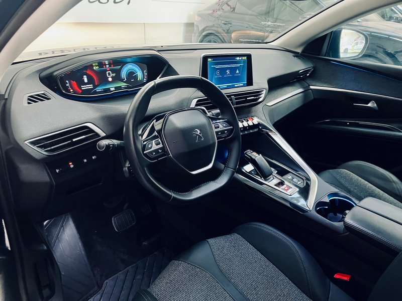 Peugeot 3008 2020, foto 8