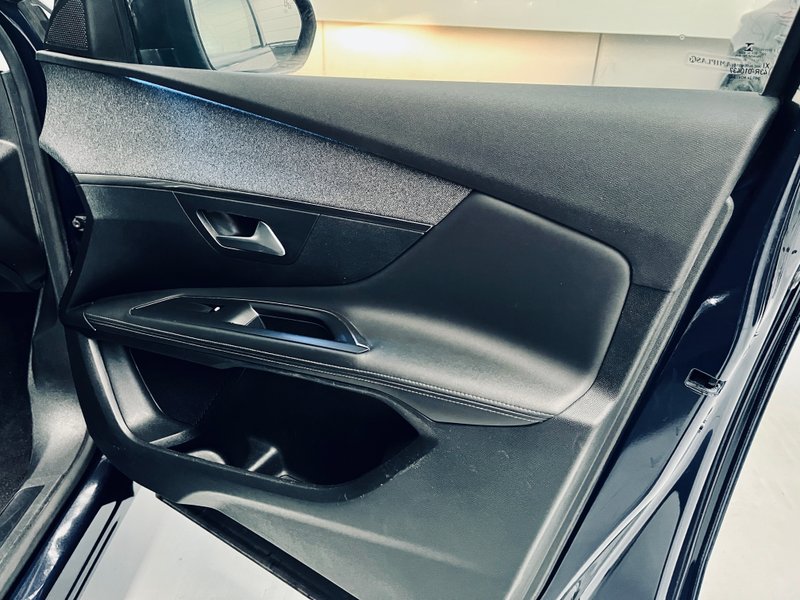 Peugeot 3008 2020, foto 9
